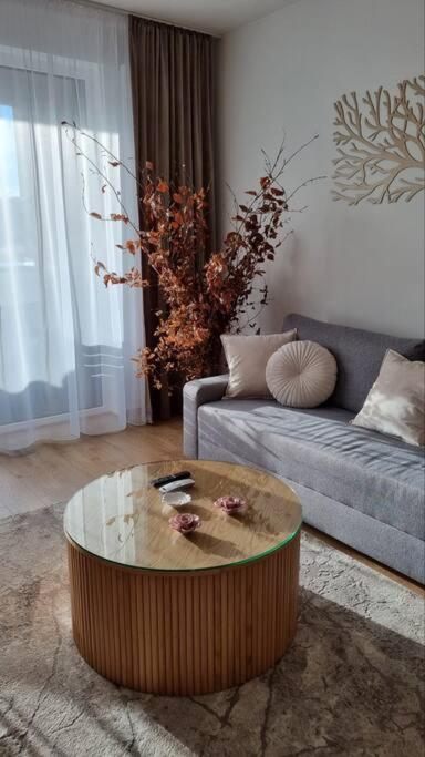 M&M2 Apartment Near Center With Free Parking - Ac Košice Exteriör bild